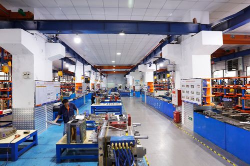 唯科模塑核心技术达国际先进水平，为全球市场提供坚实技术支撑