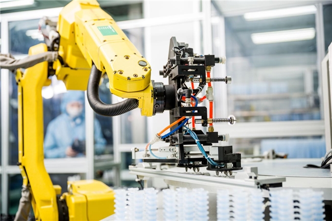 天猫健康探访海昌品质工厂 揭秘隐形眼镜行业的中国“高端局”技术开发